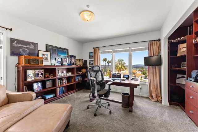 5485 Vista Del Dios, San Diego, CA 92130