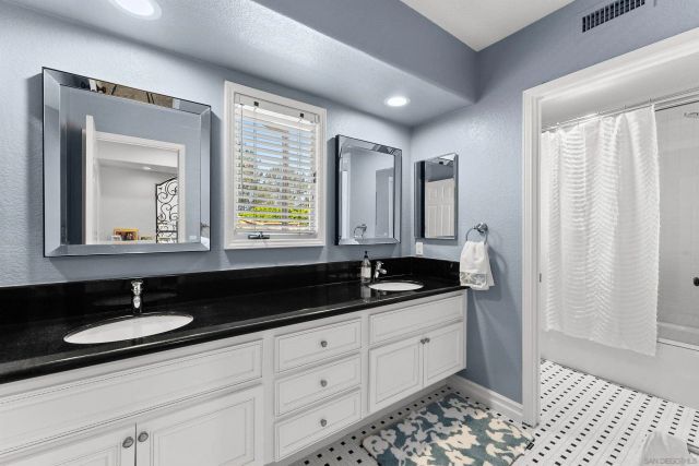 5485 Vista Del Dios, San Diego, CA 92130