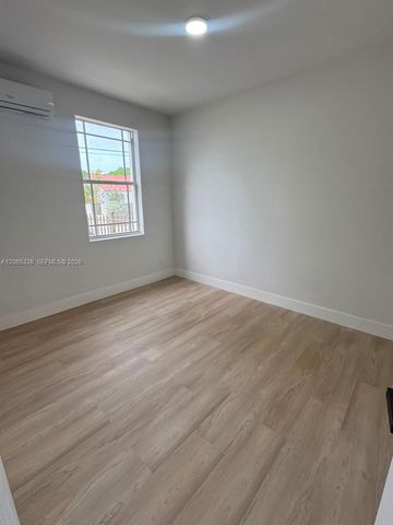 2425 SW 6th St 1, Miami, FL 33135