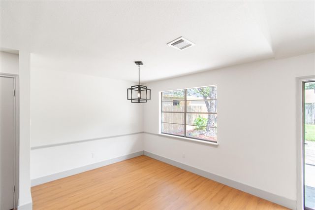 7926 Salge Drive, Houston, TX 77040