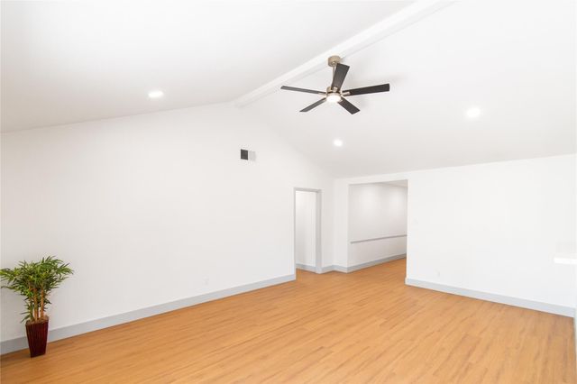 7926 Salge Drive, Houston, TX 77040