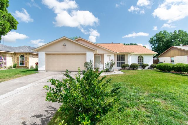 7926 Salge Drive, Houston, TX 77040