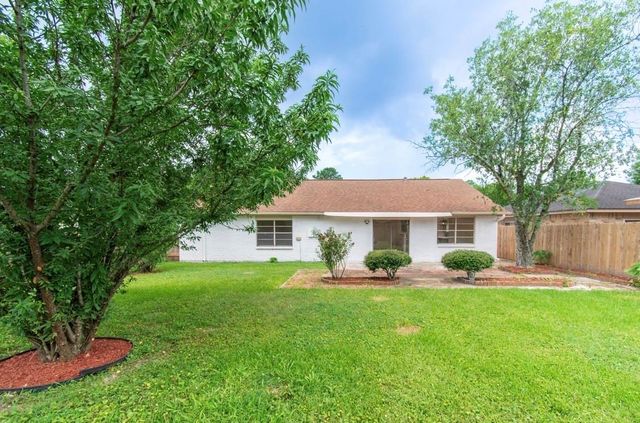 7926 Salge Drive, Houston, TX 77040