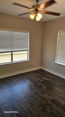 5081 Fm 973, Taylor, TX 76574
