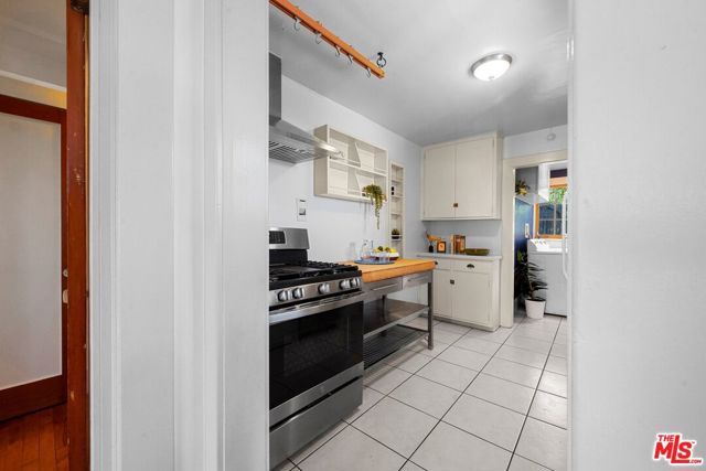 1812 Wollam Street, Los Angeles, CA 90065
