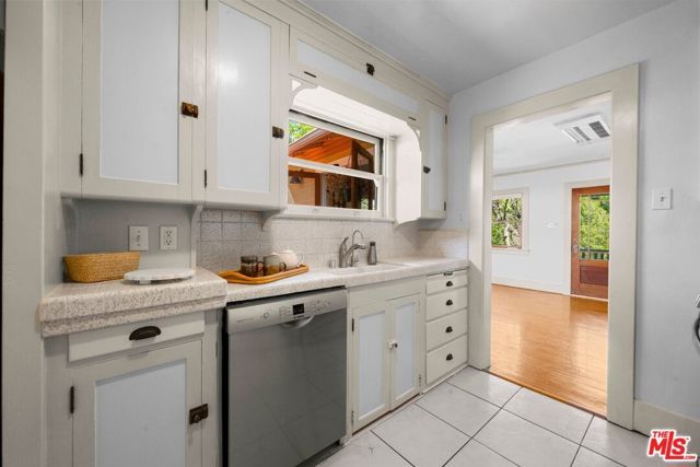 1812 Wollam Street, Los Angeles, CA 90065