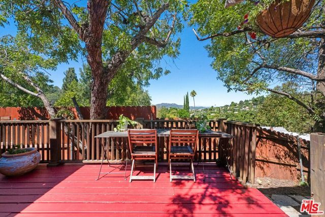 1812 Wollam Street, Los Angeles, CA 90065