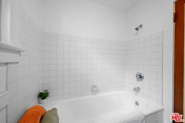 1812 Wollam Street, Los Angeles, CA 90065