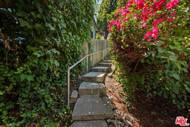 1812 Wollam Street, Los Angeles, CA 90065