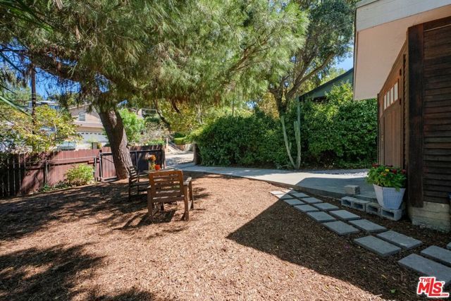 1812 Wollam Street, Los Angeles, CA 90065