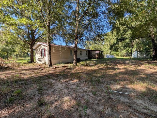 346 Lakeside Circle, Trinity, TX 75862