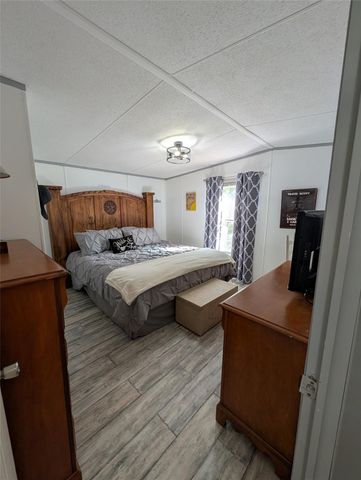 346 Lakeside Circle, Trinity, TX 75862
