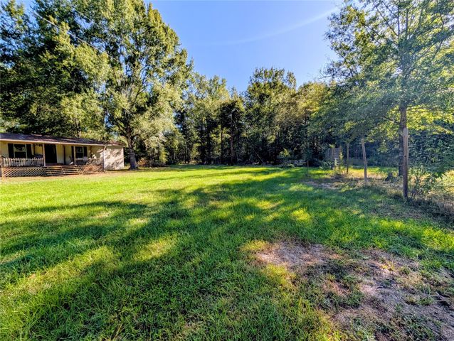 346 Lakeside Circle, Trinity, TX 75862