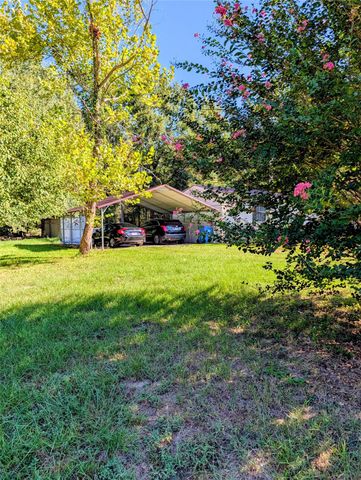 346 Lakeside Circle, Trinity, TX 75862