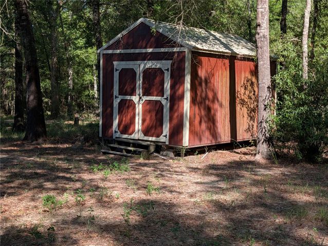 346 Lakeside Circle, Trinity, TX 75862