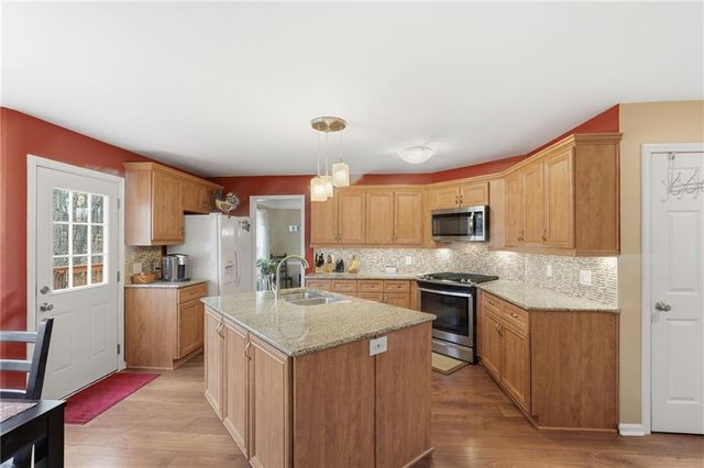 3833 Stonecroft Place, Duluth, GA 30097