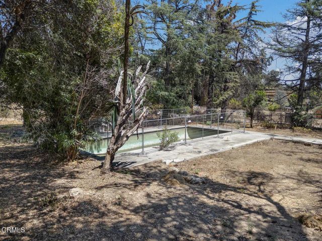 3705 Alzada Rd, Altadena, CA 91001