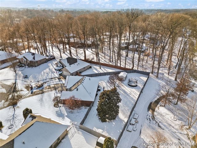 4172 Andrew Drive, Floyds Knobs, IN 47119