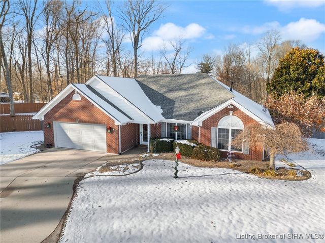 4172 Andrew Drive, Floyds Knobs, IN 47119