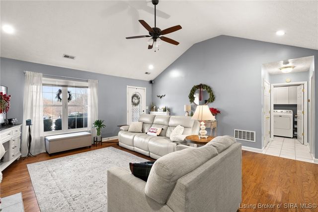 4172 Andrew Drive, Floyds Knobs, IN 47119