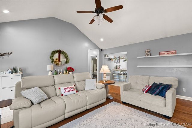 4172 Andrew Drive, Floyds Knobs, IN 47119