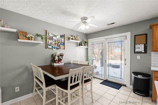 4172 Andrew Drive, Floyds Knobs, IN 47119