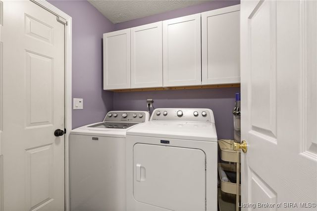 4172 Andrew Drive, Floyds Knobs, IN 47119