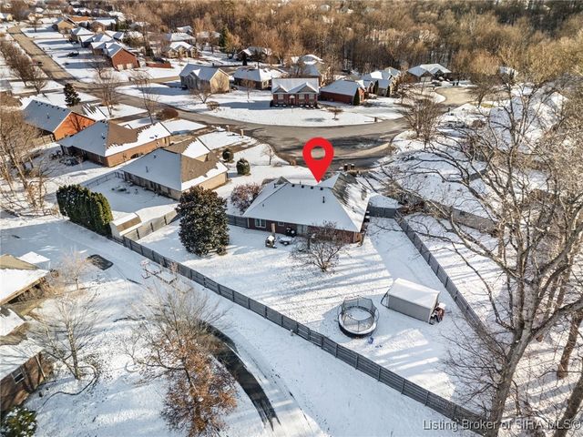 4172 Andrew Drive, Floyds Knobs, IN 47119