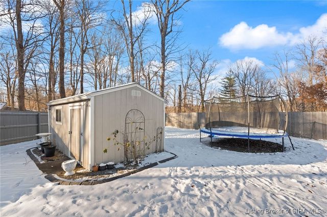 4172 Andrew Drive, Floyds Knobs, IN 47119