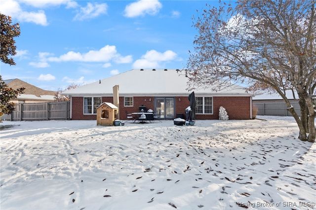 4172 Andrew Drive, Floyds Knobs, IN 47119