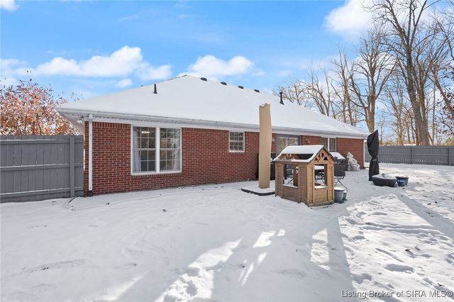 4172 Andrew Drive, Floyds Knobs, IN 47119