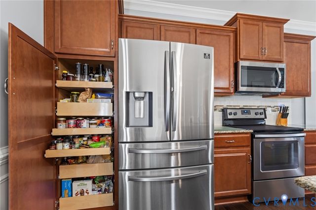 8104 Stony River Pl, Mechanicsville, VA 23111