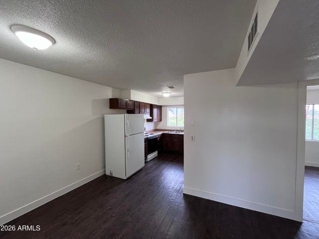 111 S OUTPOST Road, Apache Junction, AZ 85119