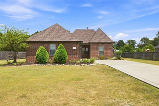 1838 N Coffey Pines Road, Lake Charles, LA 70611