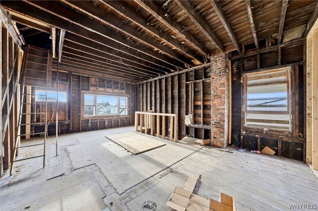 98 Tennessee Street, Buffalo, NY 14204