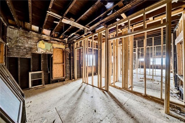 98 Tennessee Street, Buffalo, NY 14204