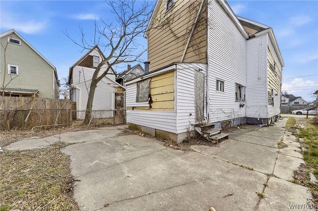 98 Tennessee Street, Buffalo, NY 14204