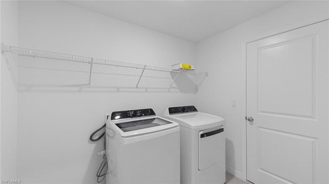 2604 52ND ST SW, Lehigh Acres, FL 33976