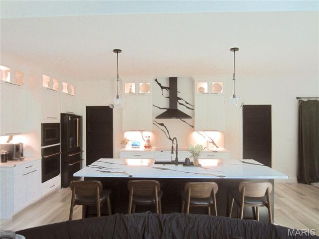 512 Hawthorne Ridge Court, Foristell, MO 63348