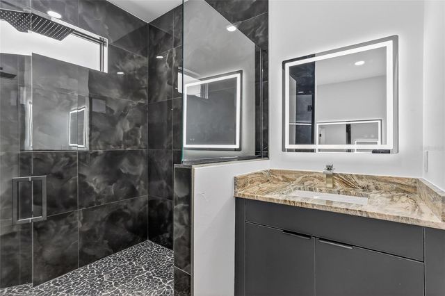 425 ELLINGTON STREET, Port Charlotte, FL 33953