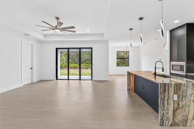 425 ELLINGTON STREET, Port Charlotte, FL 33953