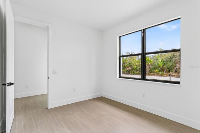 425 ELLINGTON STREET, Port Charlotte, FL 33953