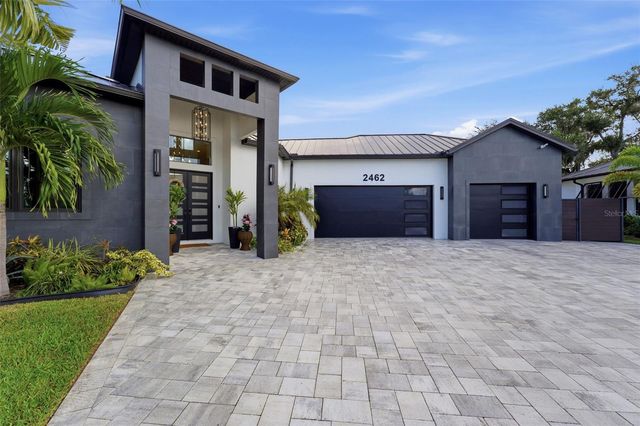 2462 MISSARA LANE, Sarasota, FL 34231