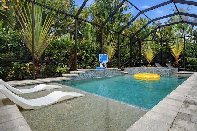2462 MISSARA LANE, Sarasota, FL 34231