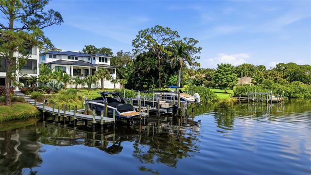 2462 MISSARA LANE, Sarasota, FL 34231