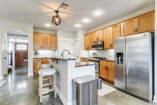 1318 Newning Ave C, Austin, TX 78704