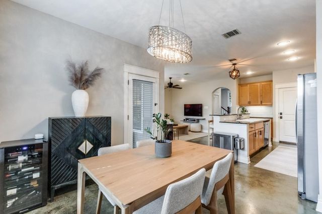 1318 Newning Ave C, Austin, TX 78704