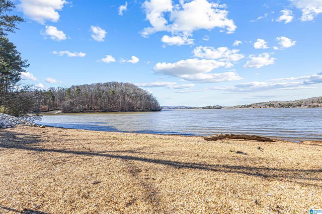 475 River Forest Ln Ste 1140, Talladega, AL 35160