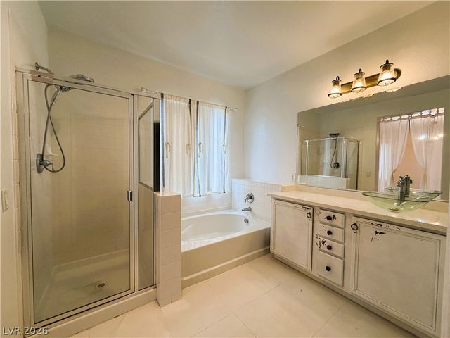 11833 Arenoso Drive, Las Vegas, NV 89138