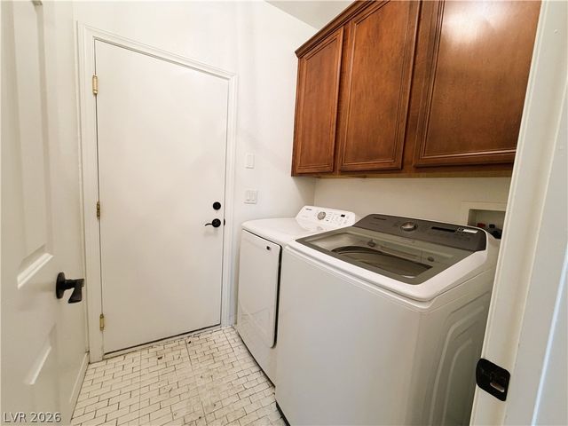 11833 Arenoso Drive, Las Vegas, NV 89138